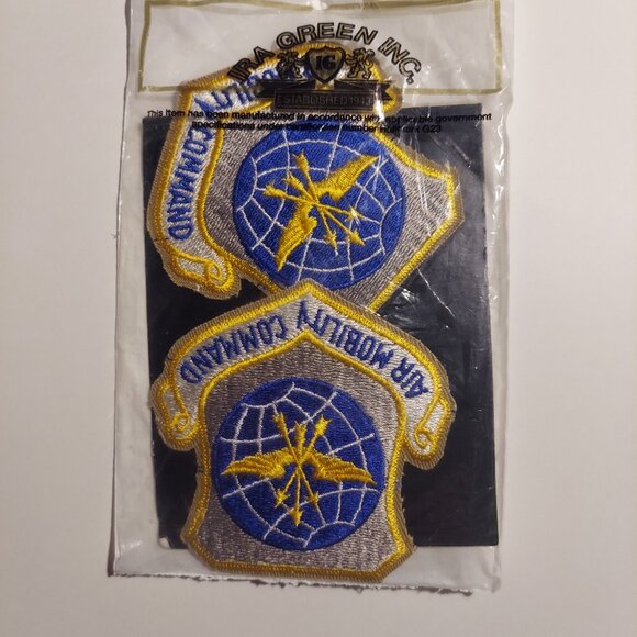 Set of 2 NEW USAF Air Force Air Mobility Command Patches - Picture 1 of 2